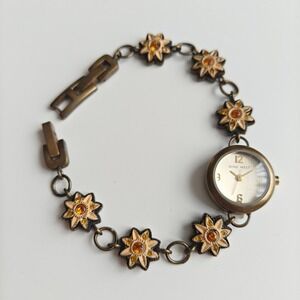 Nine West Womens Floral Bracelet Watch Orange Bronze Gold Tone Rhinestone Sample